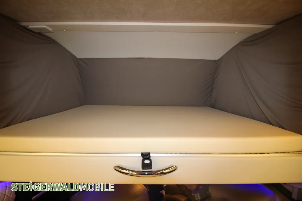 Bild 21: Wohnmobil in Untersteinbach / Rauhenebrach online mieten