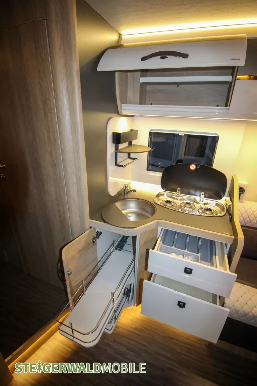 Bild 7: Mobilvetta Wohnmobil in Untersteinbach / Rauhenebrach mieten Bild 7: Mobilvetta Wohnmobil in Untersteinbach / Rauhenebrach mieten