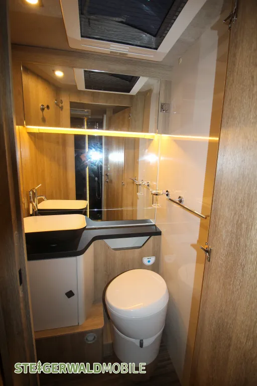 Bild 20: Wohnmobil von Mobilvetta mieten in Untersteinbach / Rauhenebrach Bild 20: Wohnmobil von Mobilvetta mieten in Untersteinbach / Rauhenebrach