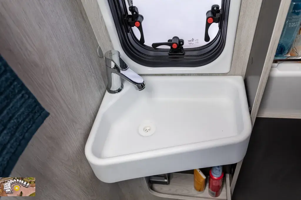 Bild 15: Roller Team Wohnmobil in Todtnau mieten