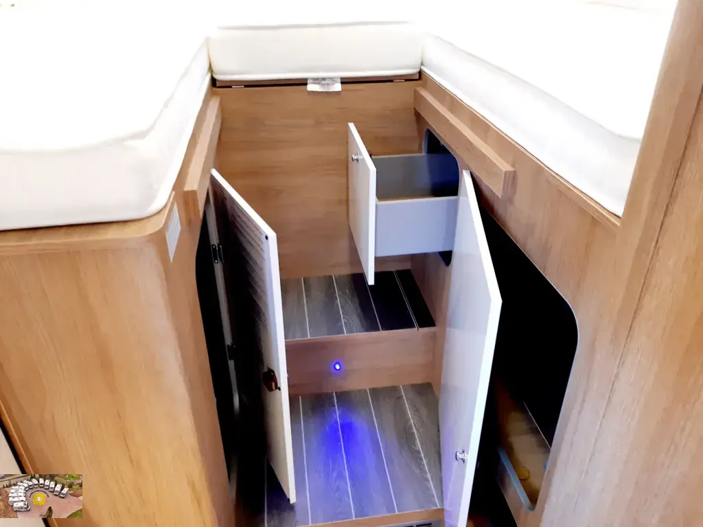 Bild 9: Roller Team Kronos 285 P