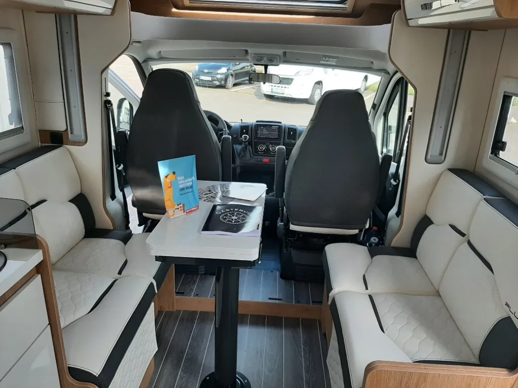 Bild 4: Wohnmobil von Roller Team mieten in Wesenberg