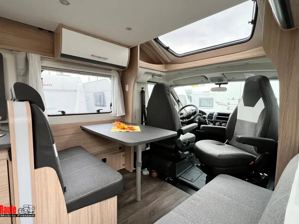 Bild 4: Wohnmobil von Sunlight mieten in Wiesbaden
