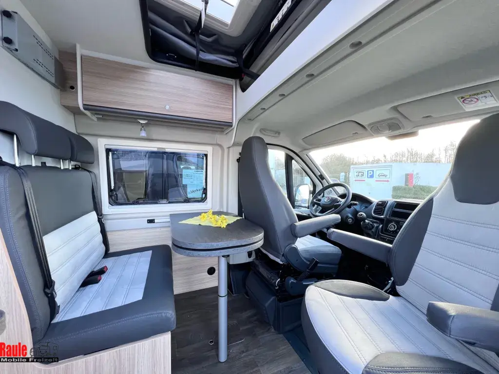 Bild 4: Wohnmobil von Sunlight mieten in Wiesbaden Bild 4: Wohnmobil von Sunlight mieten in Wiesbaden