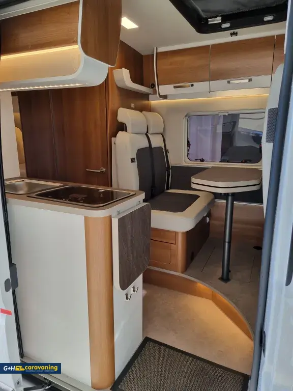 Bild 4: Wohnmobil von VanTourer mieten in Weißenhorn