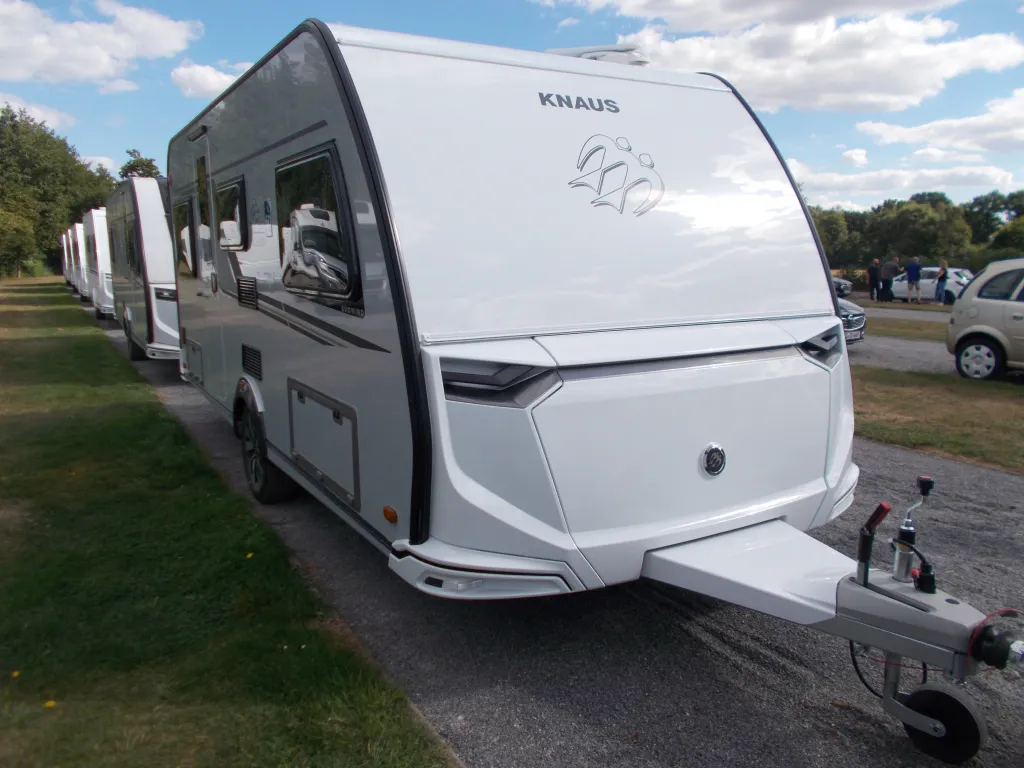 Bild 4: Wohnwagen von Knaus mieten in Stemwede Bild 4: Wohnwagen von Knaus mieten in Stemwede