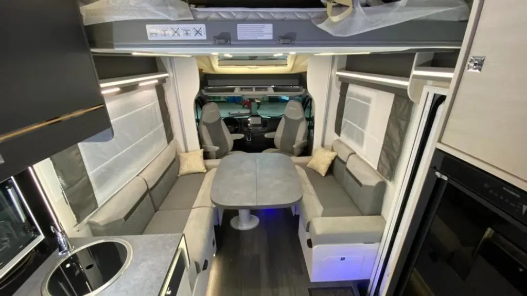 Bild 9: Chausson Teilintegrierte 720