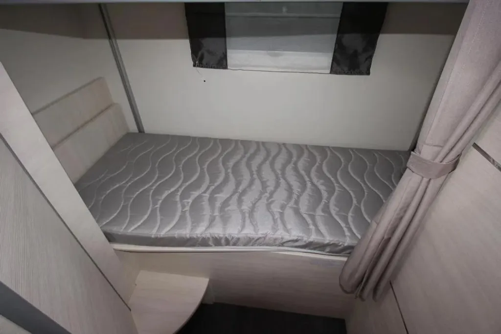 Bild 32: Wohnmobil für  Personen in Mülheim-Kärlich mieten