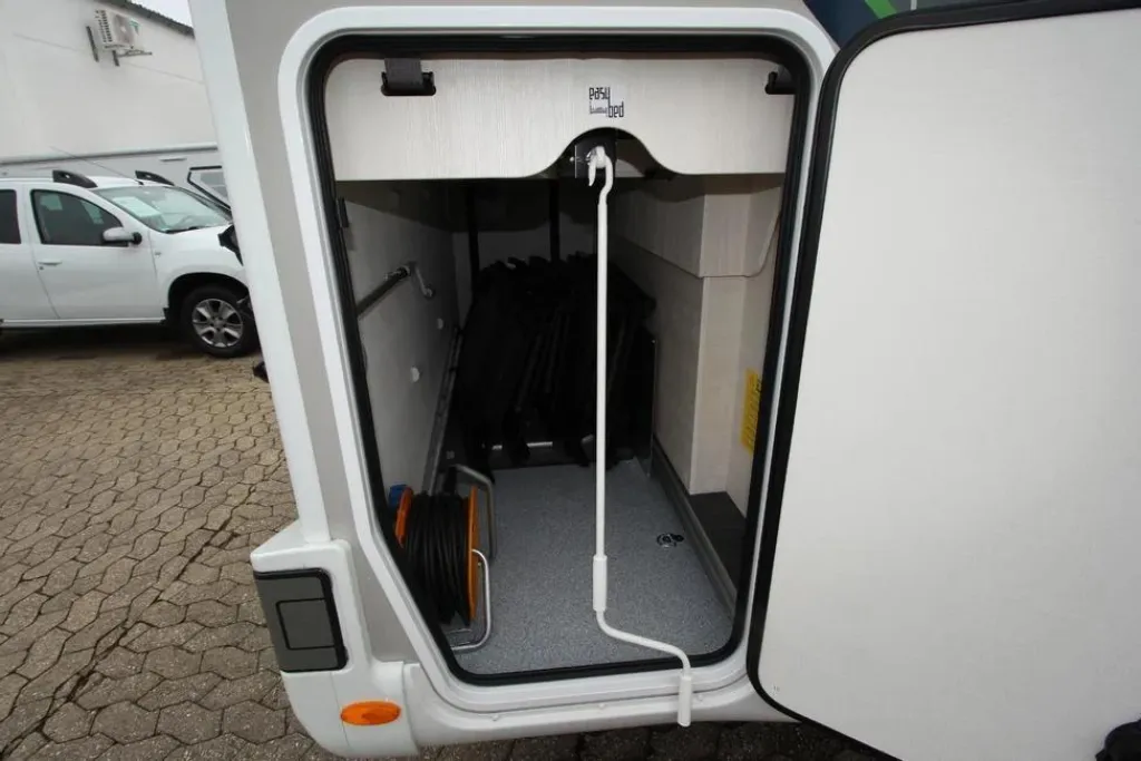 Bild 36: Wohnmobil von Chausson mieten in Mülheim-Kärlich