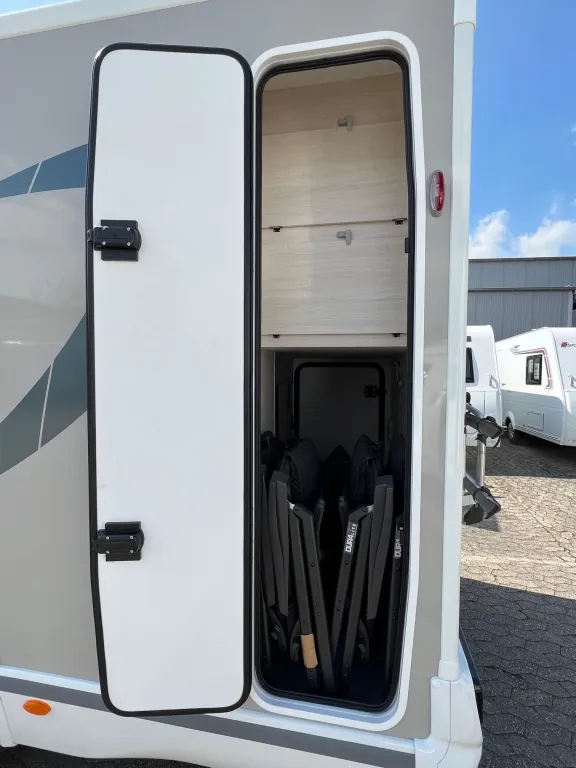 Bild 13: Wohnmobil in Mülheim-Kärlich online mieten Bild 13: Wohnmobil in Mülheim-Kärlich online mieten