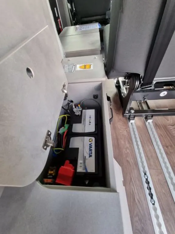 Bild 16: Wohnmobil für 4 Personen in Vellmar bei Kassel mieten