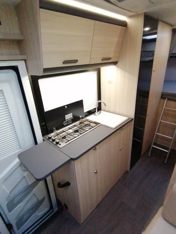 Bild 8: Wohnmobil für 6 Personen in Weißenbach/Liezen mieten