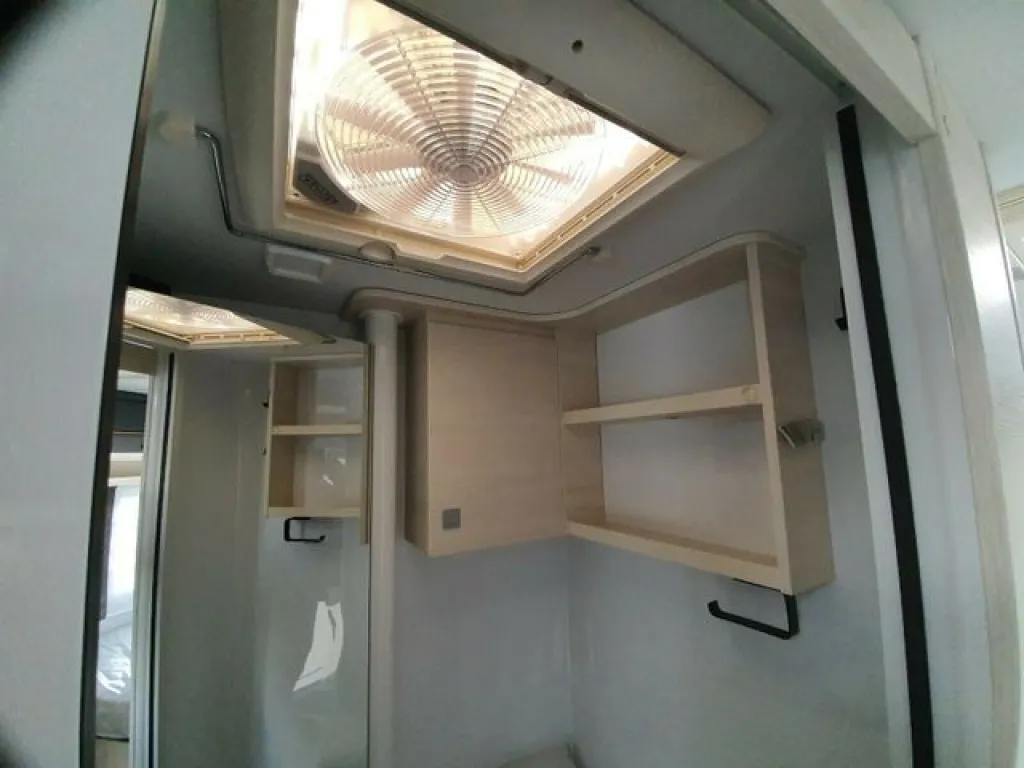 Bild 15: Caravelair Wohnwagen in Vellmar bei Kassel mieten Bild 15: Caravelair Wohnwagen in Vellmar bei Kassel mieten