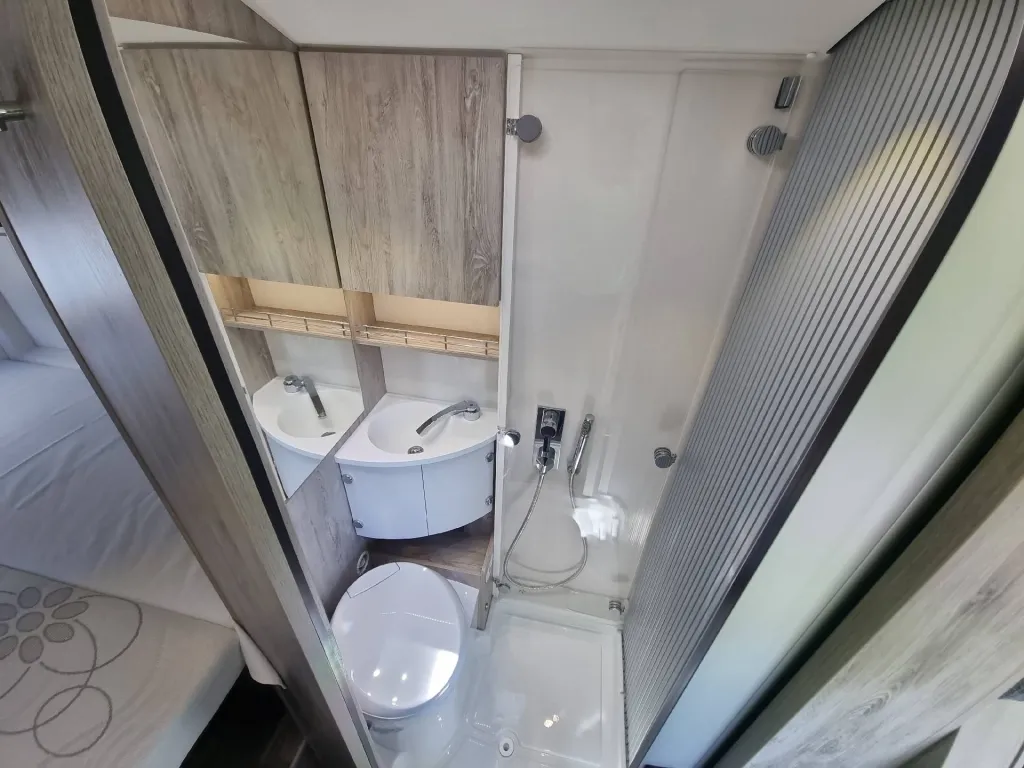 Bild 10: Wohnmobil mieten in Aschersleben