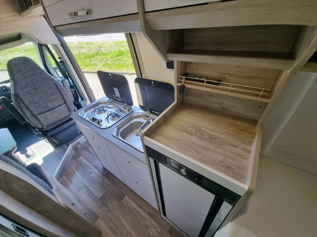 Bild 13: Wohnmobil in Aschersleben online mieten