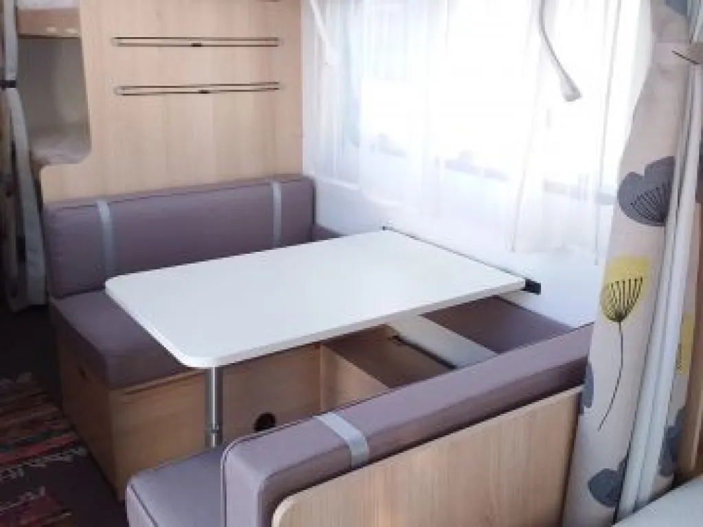 Bild 23: Adria Wohnwagen in Hagenbrunn/Wien mieten