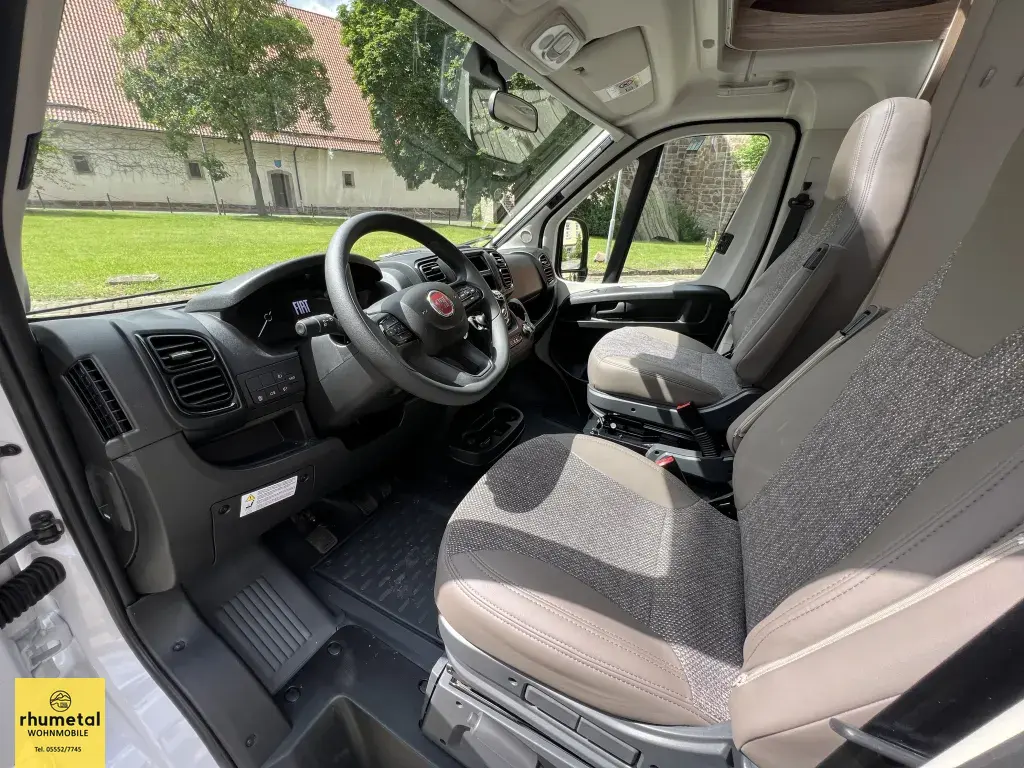 Bild 8: Wohnmobil für 2 Personen in Katlenburg mieten