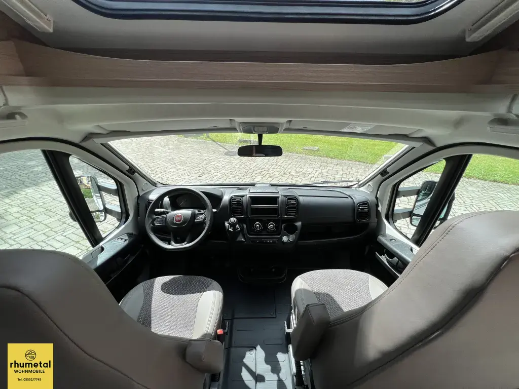 Bild 16: Wohnmobil für 2 Personen in Katlenburg mieten