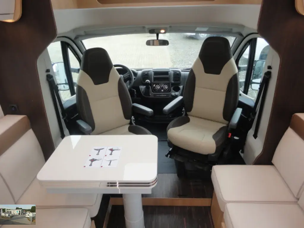 Bild 13: Wohnmobil in Blomberg online mieten Bild 13: Wohnmobil in Blomberg online mieten