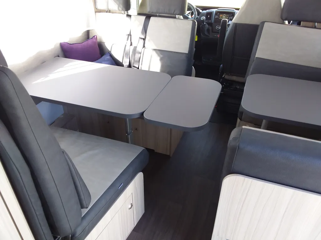 Bild 13: Wohnmobil in Hagenbrunn/Wien online mieten