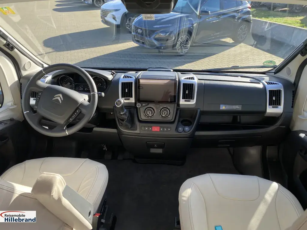 Bild 5: Wohnmobil in Paderborn online mieten