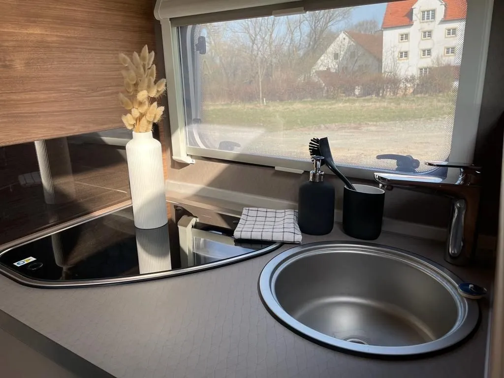 Bild 13: Wohnmobil in Schloß Holte-Stukenbrock online mieten Bild 13: Wohnmobil in Schloß Holte-Stukenbrock online mieten