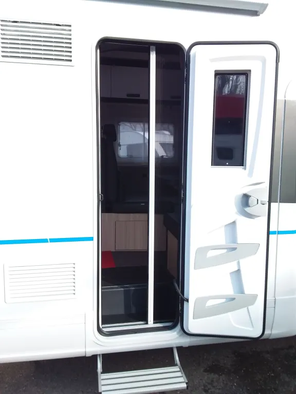 Bild 10: Wohnmobil mieten in Hagenbrunn/Wien