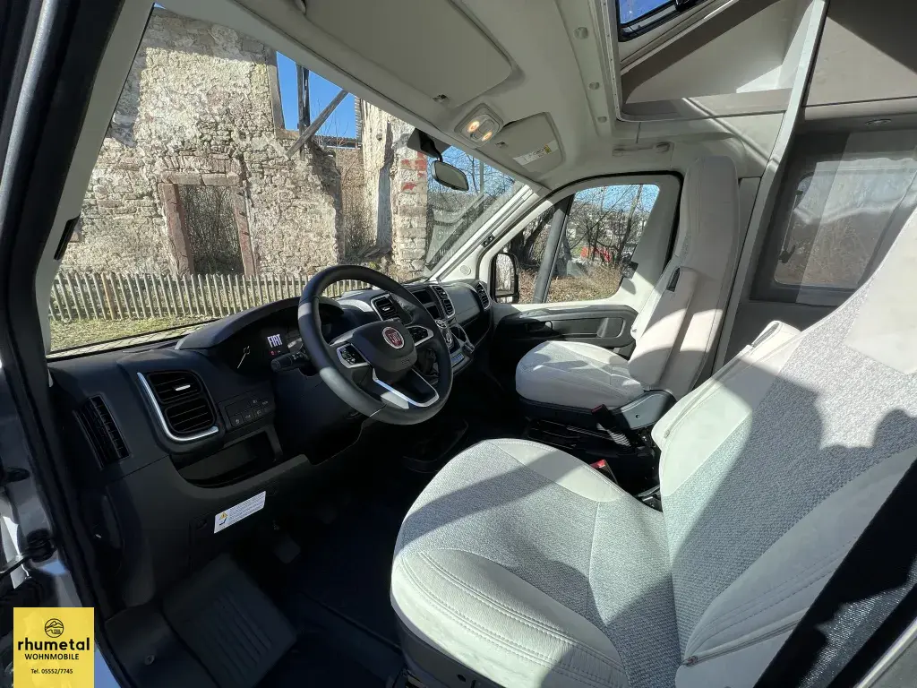 Bild 12: Wohnmobil von Carado mieten in Katlenburg