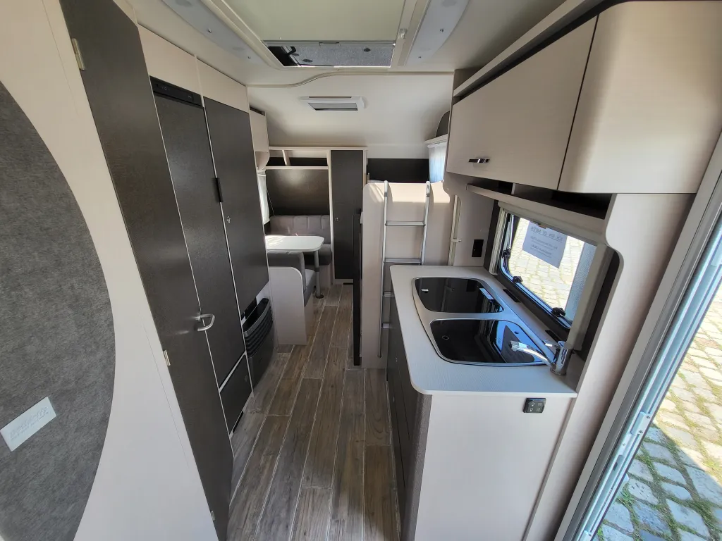 Bild 7: Dethleffs Wohnwagen in Gerasdorf bei Wien mieten