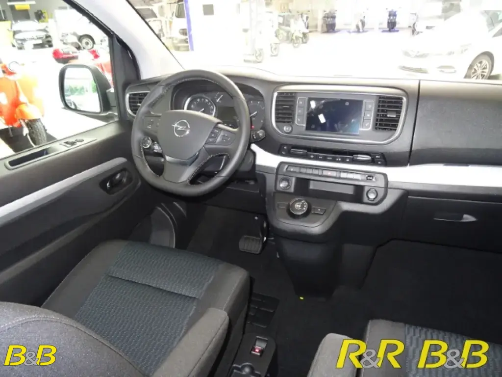 Bild 12: Wohnmobil von Crosscamp mieten in Paderborn