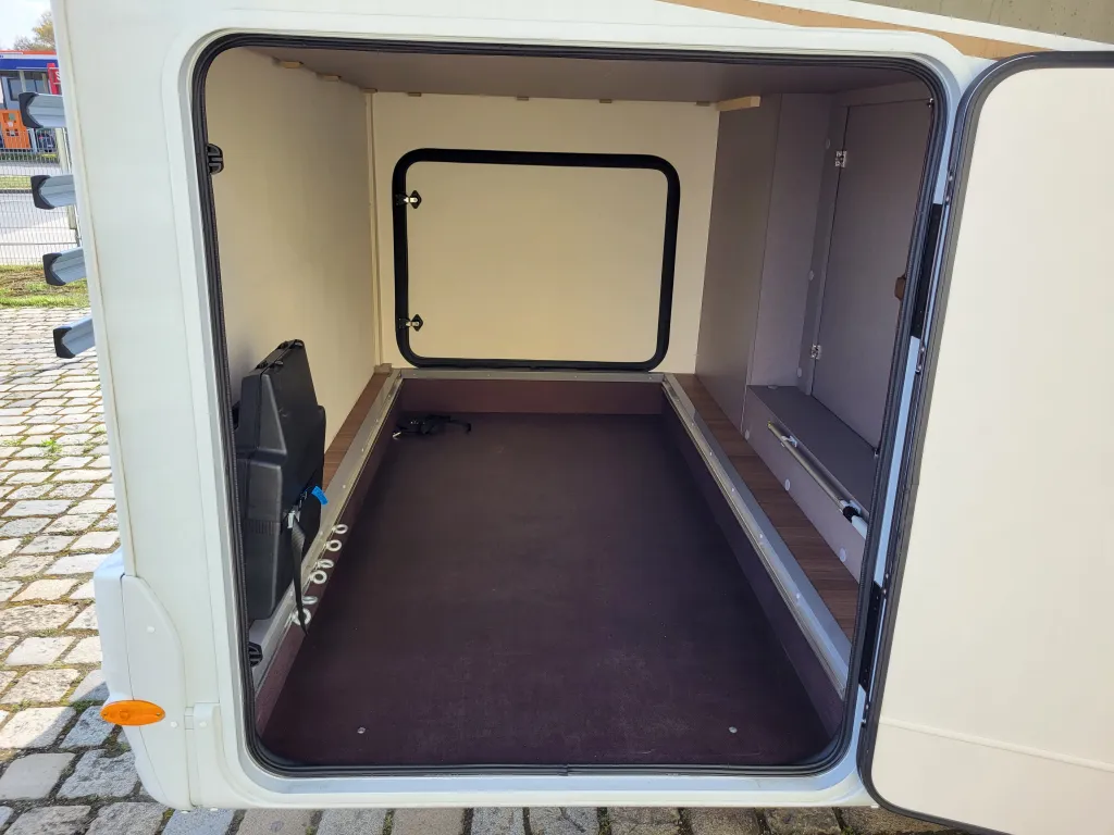 Bild 15: Etrusco Wohnmobil in Gerasdorf bei Wien mieten