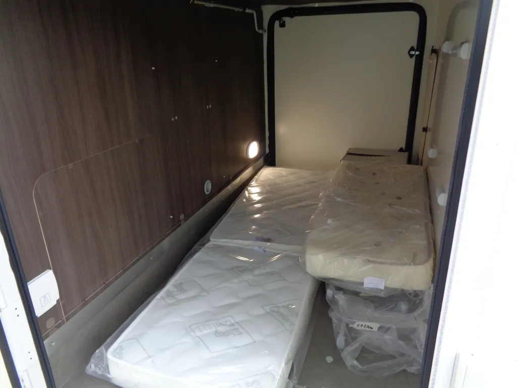 Bild 10: Wohnmobil mieten in Tresdorf