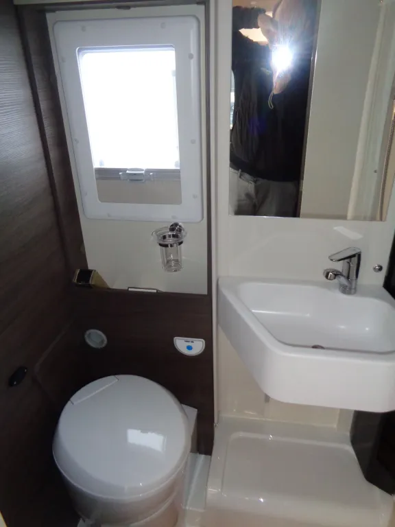 Bild 18: Wohnmobil mieten in Tresdorf