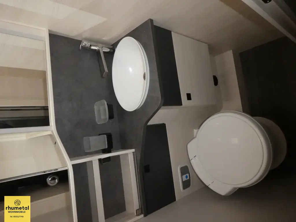 Bild 23: Challenger Wohnmobil in Katlenburg mieten