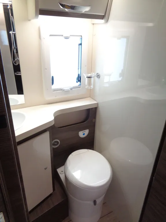 Bild 19: McLouis mieten in Tresdorf