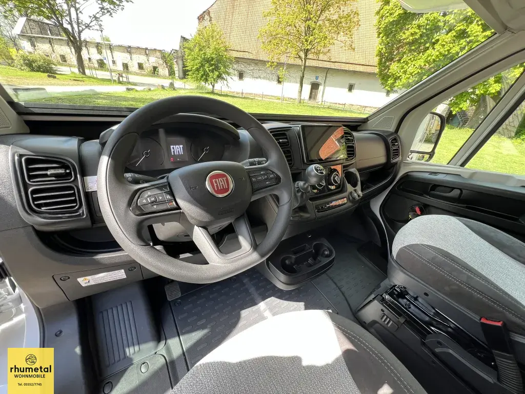 Bild 11: Challenger mieten in Katlenburg