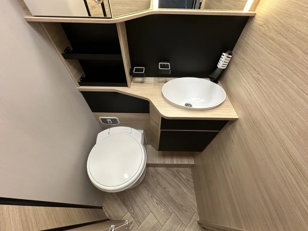 Bild 20: Wohnmobil von Chausson mieten in Mülheim-Kärlich