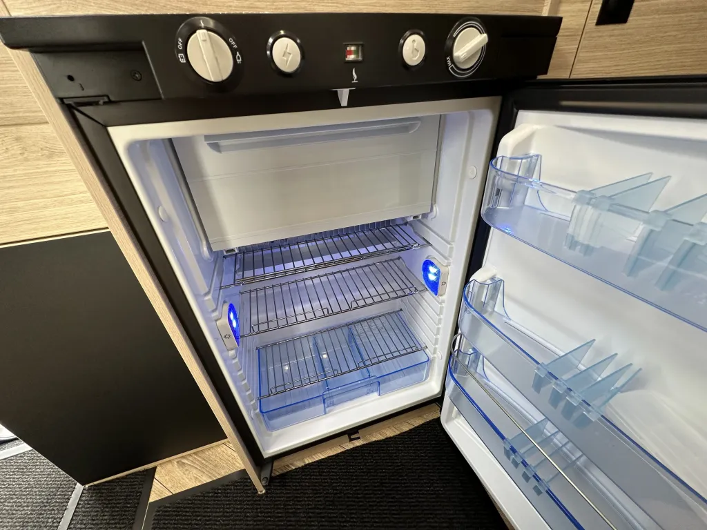 Bild 13: Wohnmobil in Mülheim-Kärlich online mieten