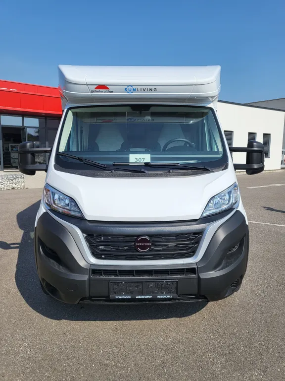 Bild 7: Sun Living Wohnmobil in Hagenbrunn/Wien mieten