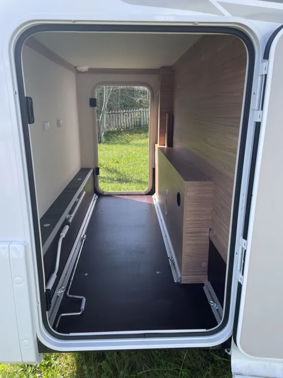 Bild 10: Wohnmobil mieten in Weißenbach/Liezen Bild 10: Wohnmobil mieten in Weißenbach/Liezen