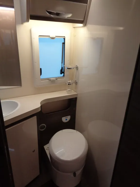 Bild 11: McLouis mieten in Tresdorf