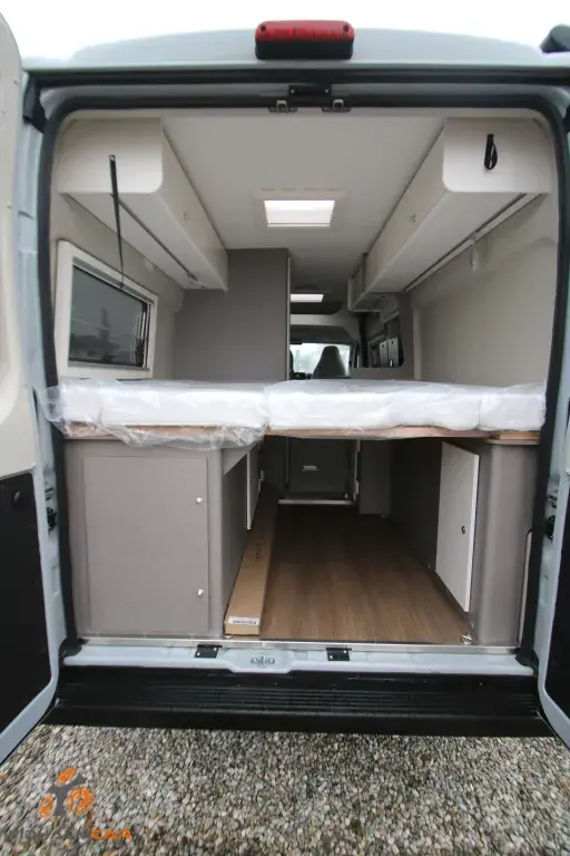 Bild 8: Wohnmobil für 3 Personen in St. Pantaleon-Erla mieten