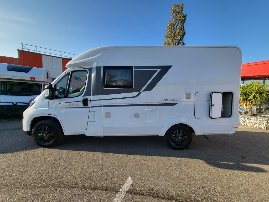 Bild 8: Wohnmobil für 3 Personen in Hagenbrunn/Wien mieten Bild 8: Wohnmobil für 3 Personen in Hagenbrunn/Wien mieten