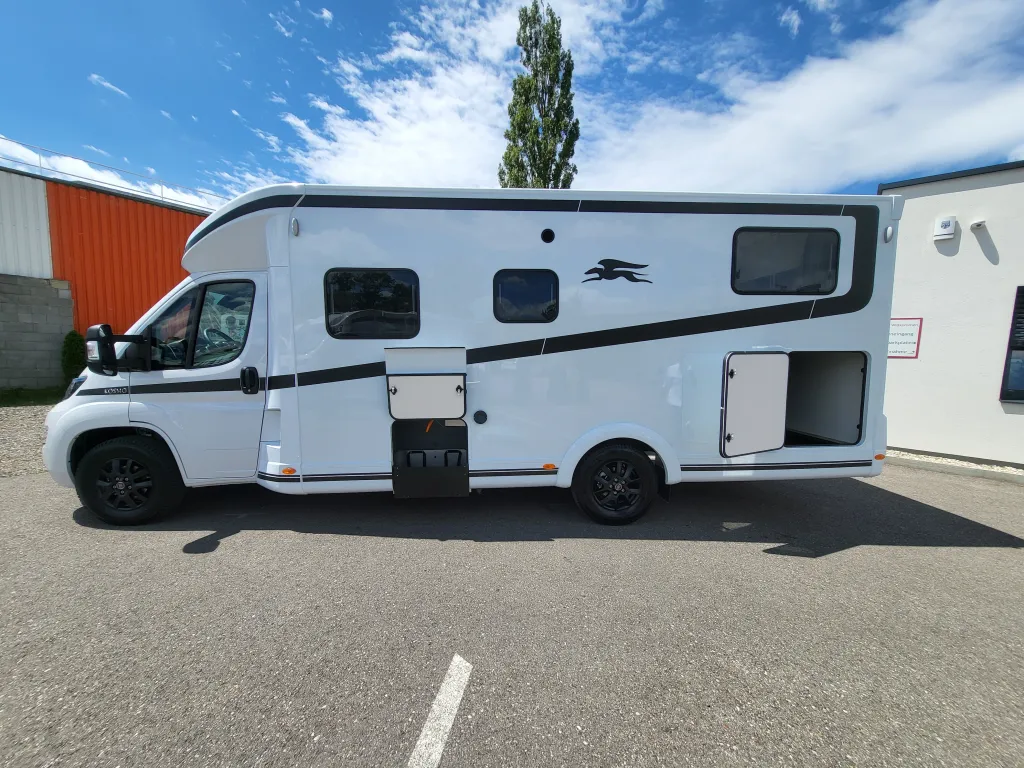 Bild 8: Wohnmobil für 5 Personen in Hagenbrunn/Wien mieten Bild 8: Wohnmobil für 5 Personen in Hagenbrunn/Wien mieten