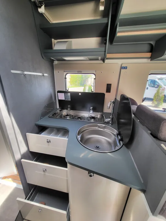 Bild 25: Laika Kosmo L 409