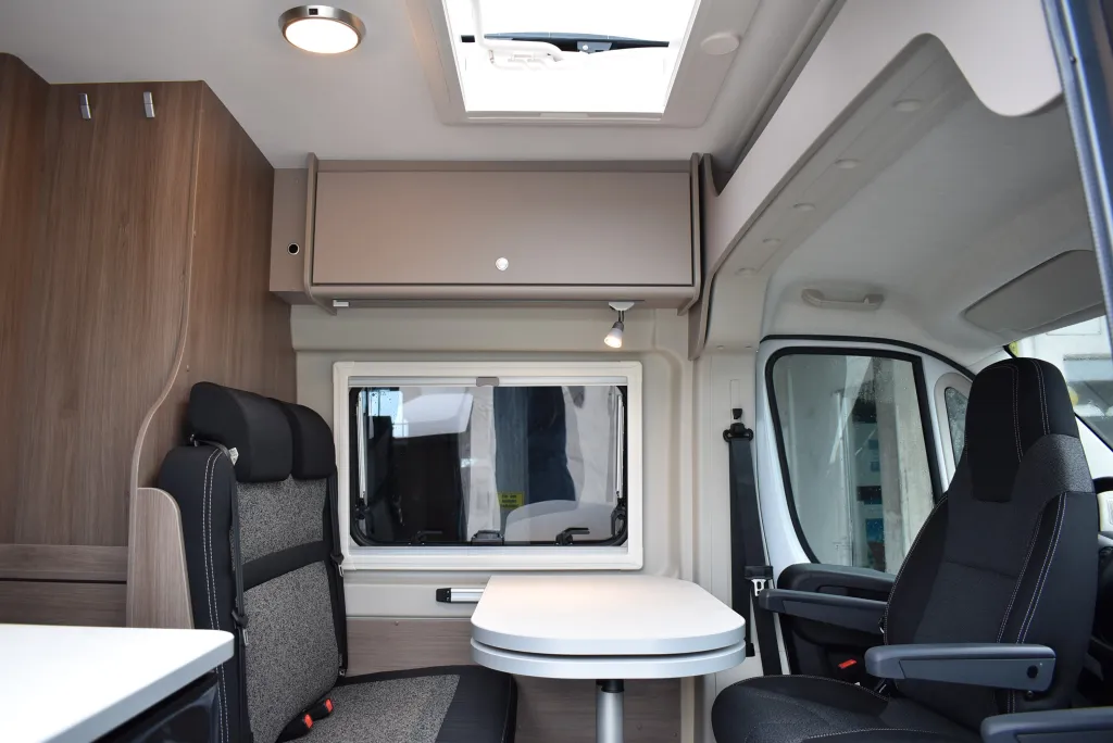 Bild 5: Wohnmobil in Eferding online mieten