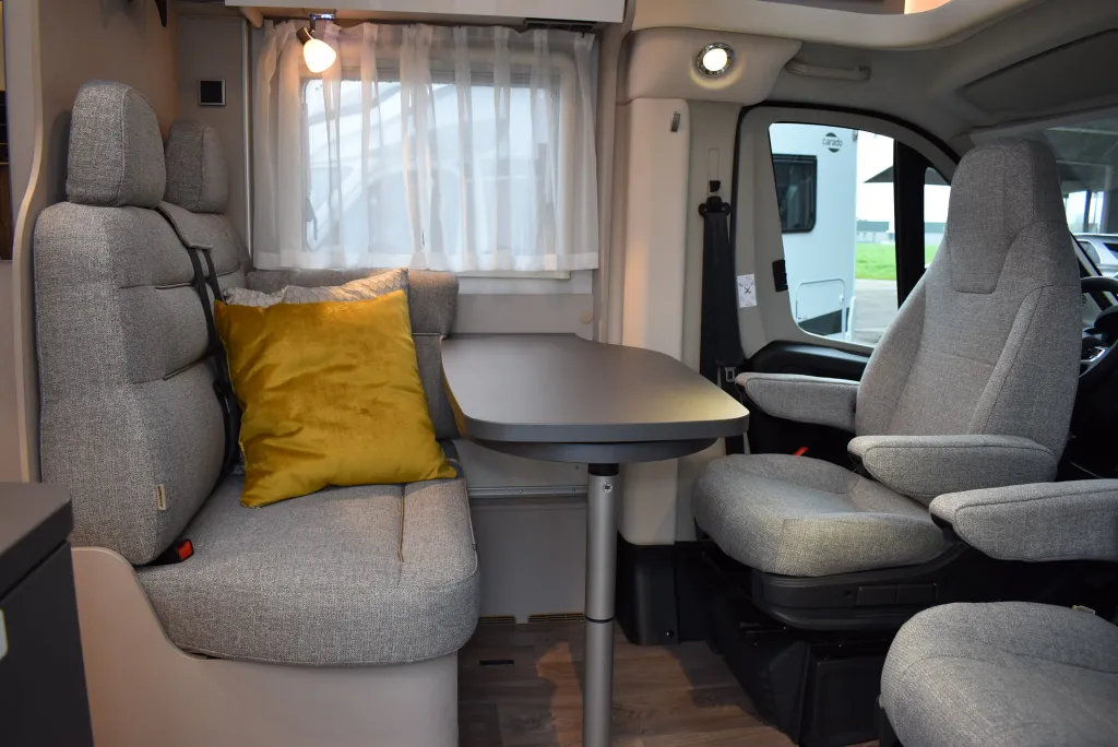 Bild 4: Wohnmobil von Hymer mieten in Eferding Bild 4: Wohnmobil von Hymer mieten in Eferding