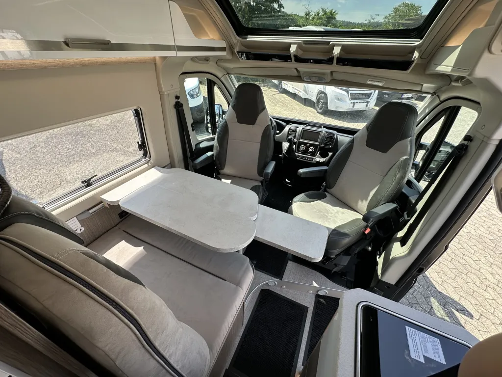 Bild 8: Wohnmobil für  Personen in Mülheim-Kärlich mieten