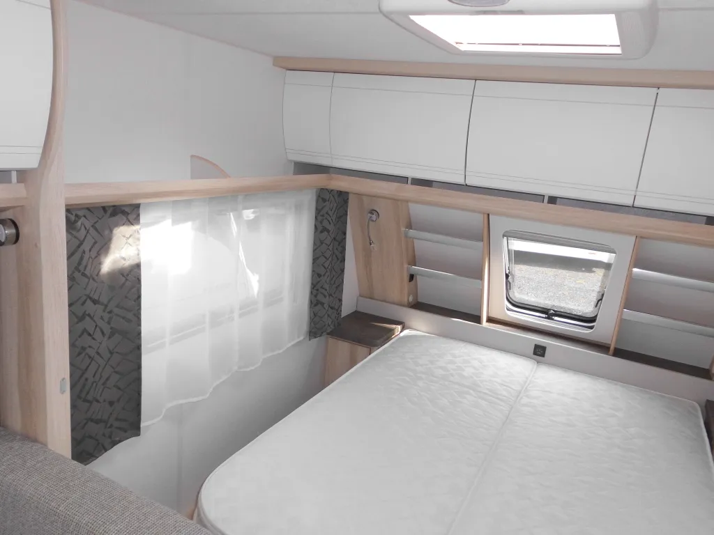 Bild 17: Hobby De Luxe 460 SFf