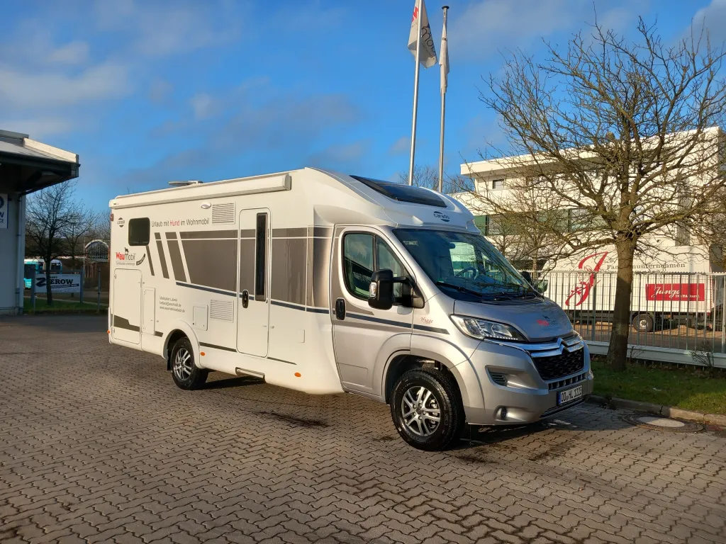 Bild 5: Wohnmobil in Wesenberg online mieten Bild 5: Wohnmobil in Wesenberg online mieten